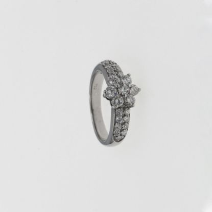 Εικόνα της Λευκόχρυσο K18 Δαχτυλίδι με Διαμάντια