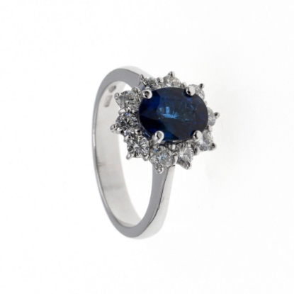 Εικόνα της Λευκόχρυσο K18 Δαχτυλίδι με Διαμάντια και Ζαφείρι